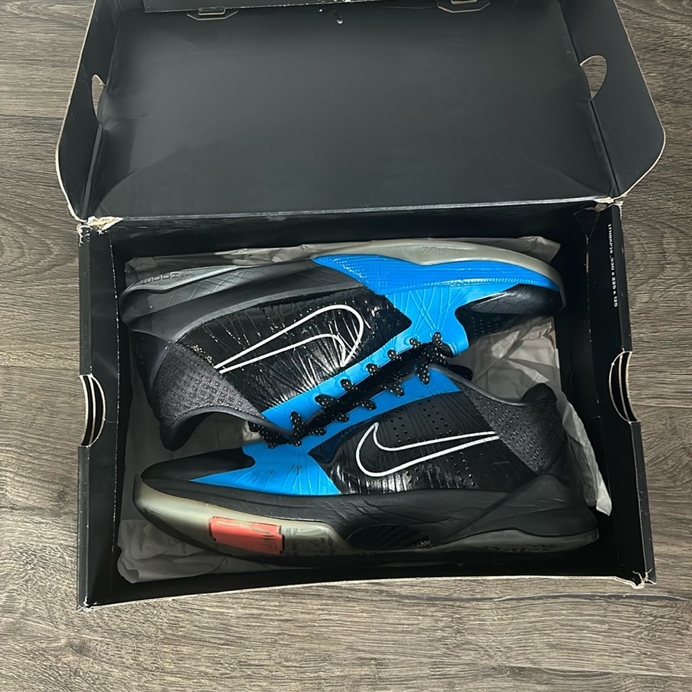 Old Kobe dark night 5